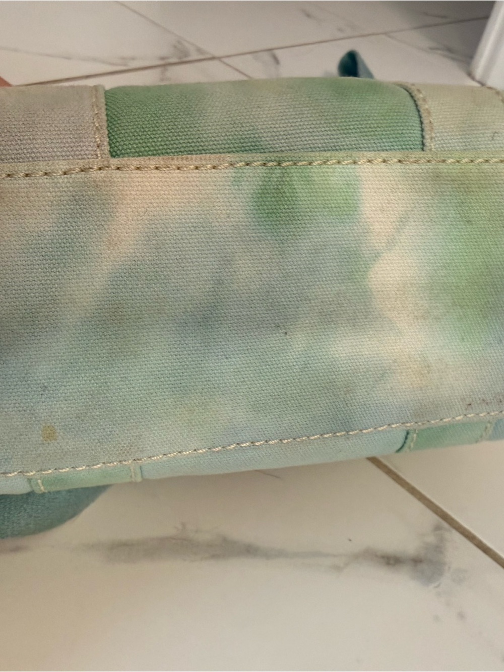 Marc Jacobs The Tote Bag - Mint Green Tie-Dye Canvas - Picture 6 of 7